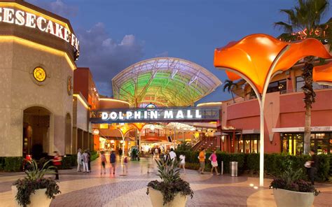 dolphin mall outlet